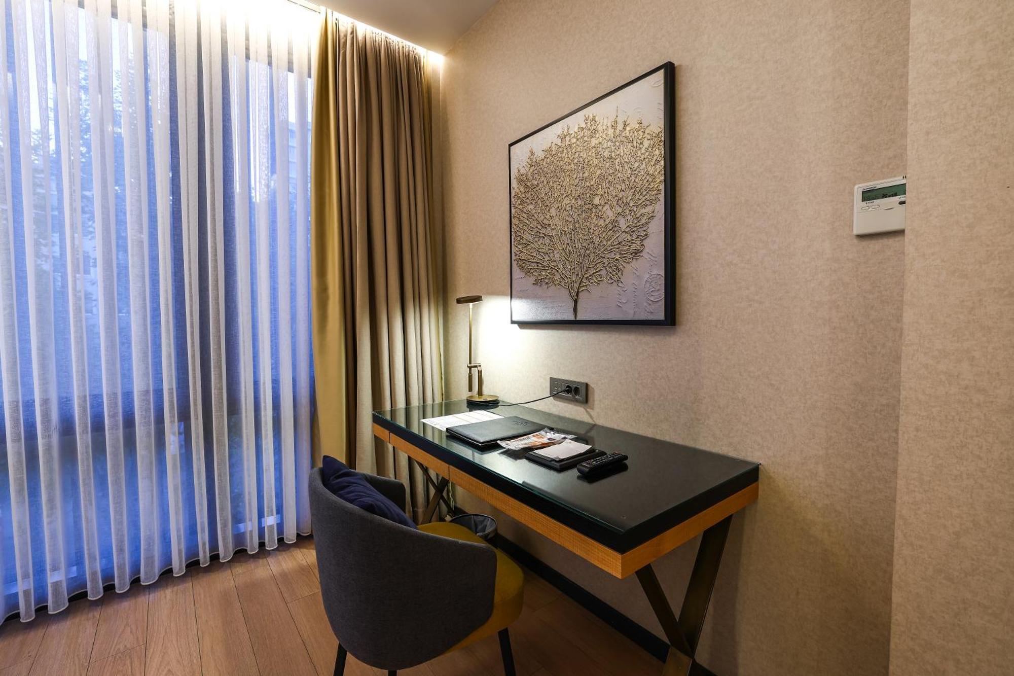 Broyt Hotel Istanbul Ngoại thất bức ảnh