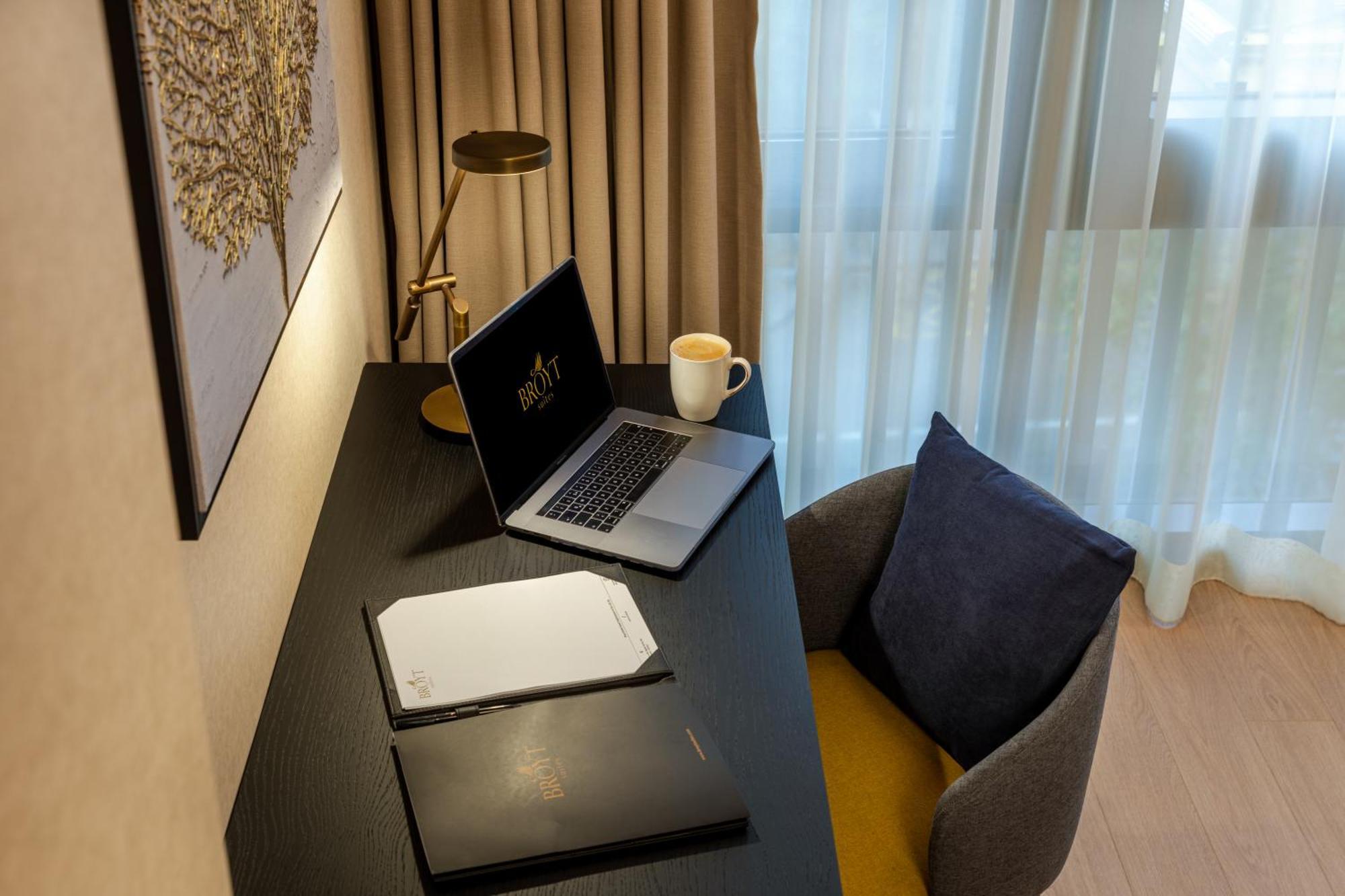 Broyt Hotel Istanbul Ngoại thất bức ảnh